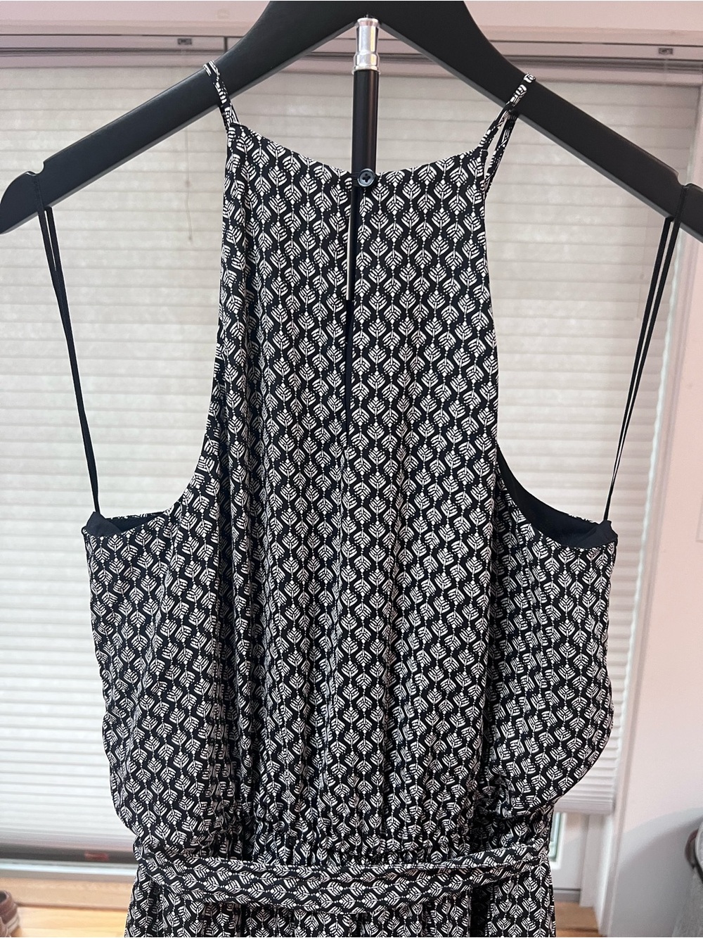Evereve Black and White Printed Halter Dress Size L - Picture 7 of 8